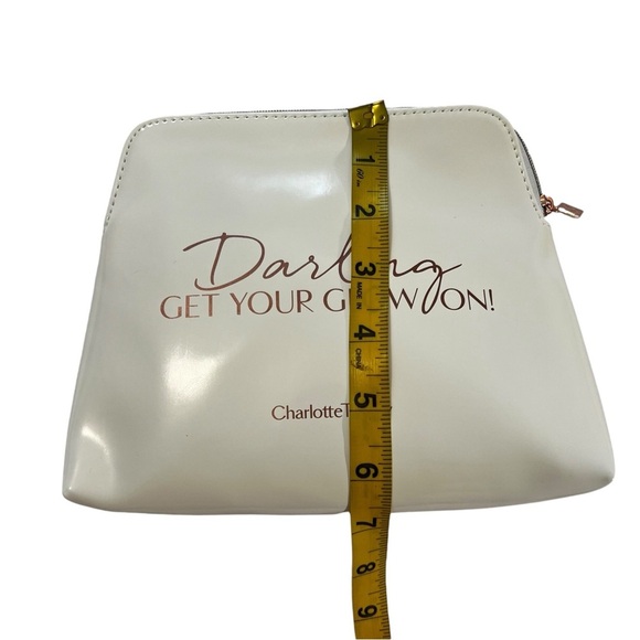 NEW Charlotte Tilbury 4 Piece Magic Cream Mascara Lip Blur Setting Spray Pouch - Picture 14 of 16